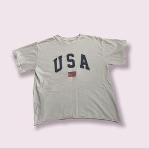 LIKE NEW Brandy Melville Aleena USA Tee
